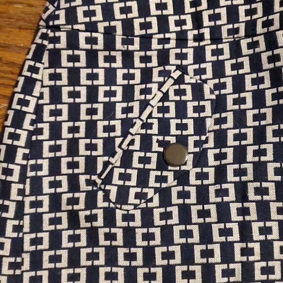 Ann Taylor Wool Pleated Skirt sz 4 - Picture 2 of 5
